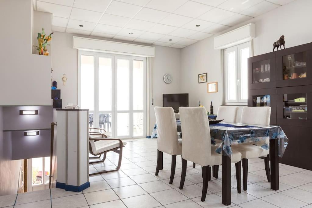 La Casa Sul Mare Villa อันโญเน บันญี ภายนอก รูปภาพ